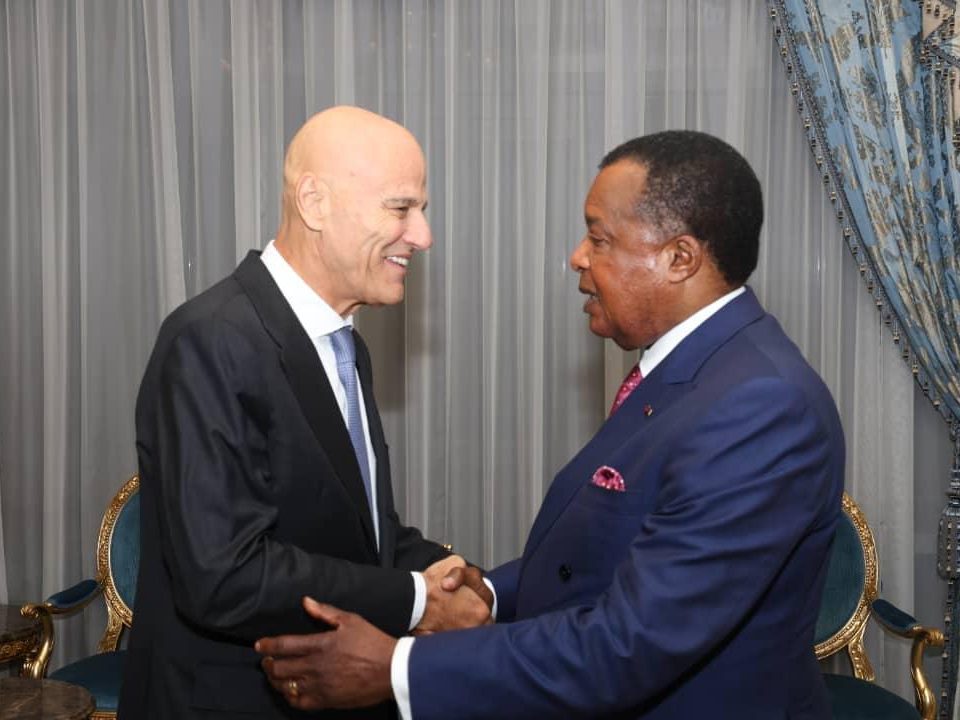 Denis Sassou Nguesso rencontre le PDG d'Eni Claudio Descalzi